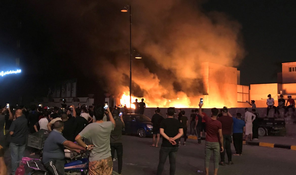 Iraq Security Forces Kill at Least 4 Protesters, Break Up Sit-In Rally in Basra