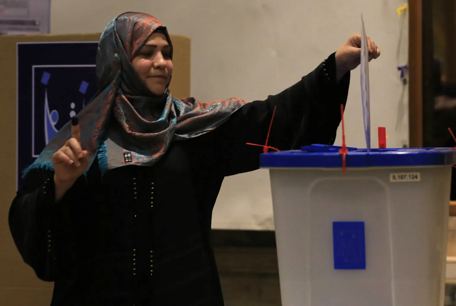 Iraq Elections: Muqtada the Conqueror Gains Ground in Iraqi Poll .