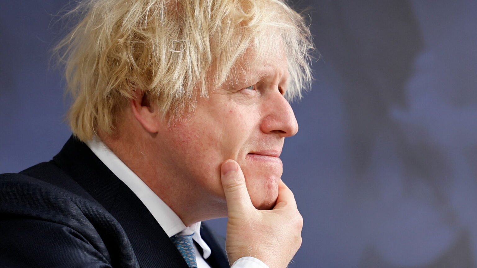 BoJo Reluctant to Activate COVID Response ‘Plan B’, Is ‘Watching the Numbers Very Carefully’