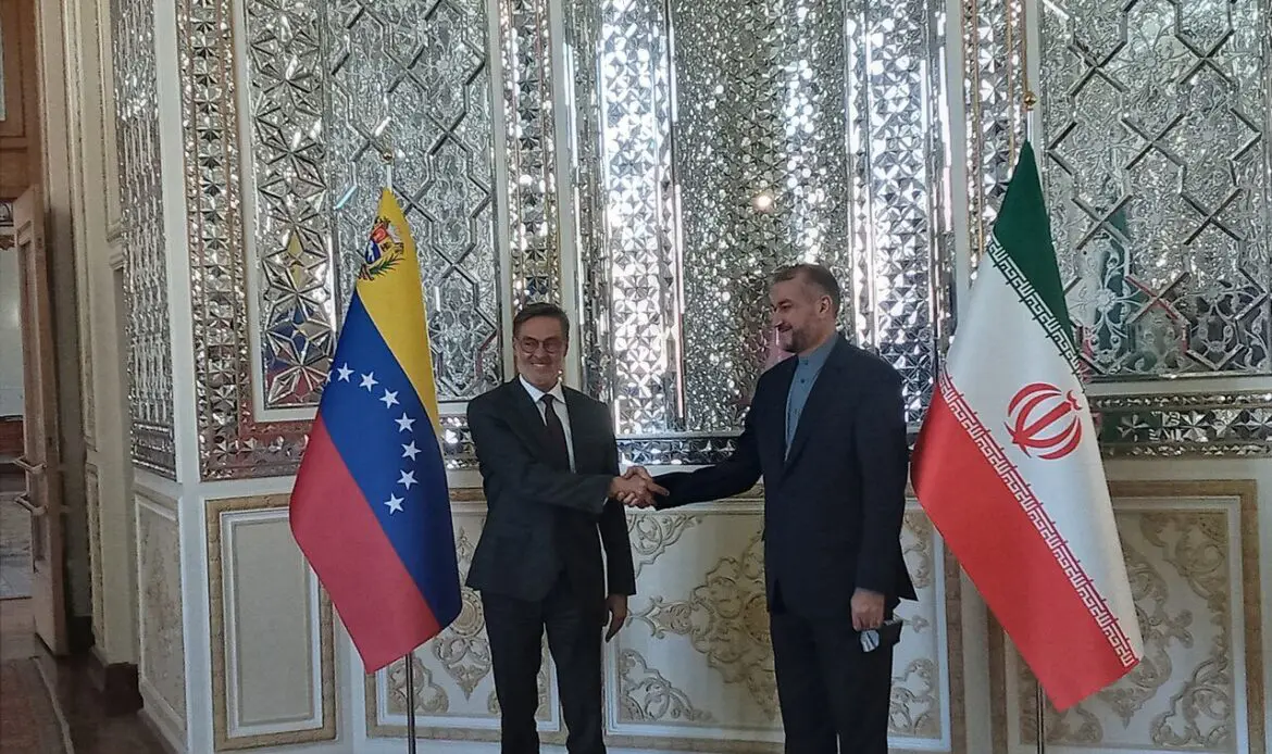 Iran, Venezuela FMs meet in Tehran to discuss relations