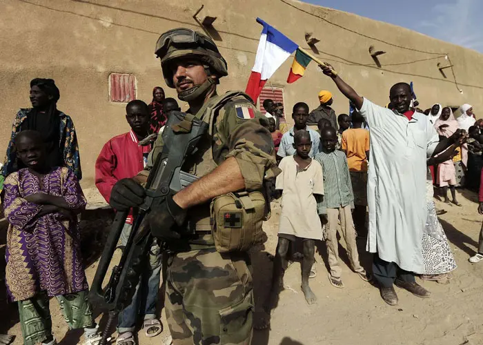Mali has evidence French forces train militant groups on its territory, country’s prime minister says .