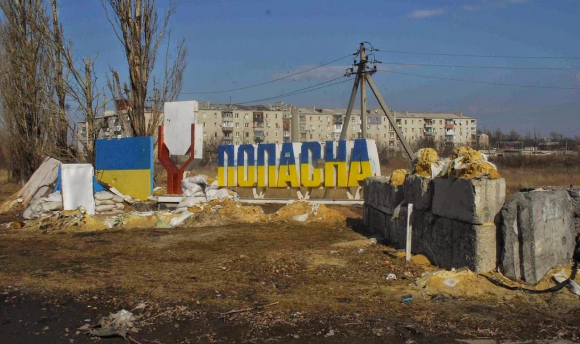 Chechen fighters show their trophies, thank Biden