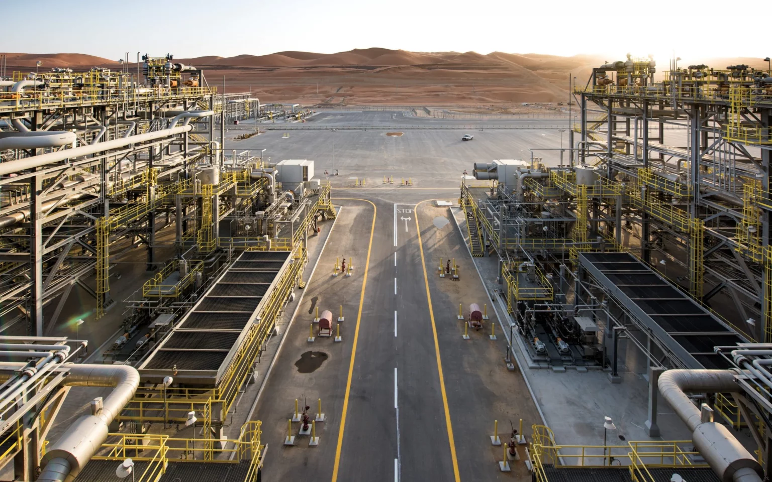 Saudi Aramco inks hydrogen agreement as Bezos, Musk and Blair address B20 gathering