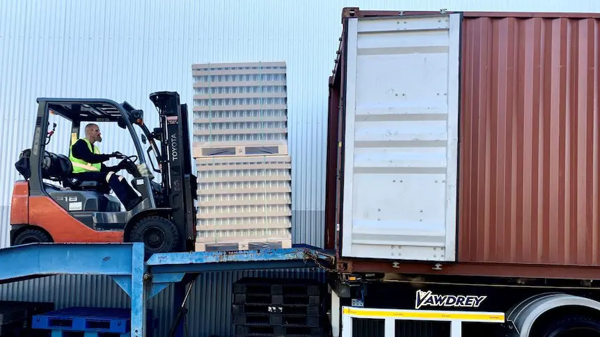 Economic growth misses expectations as GDP increases 0.6 per cent in September quarter.
