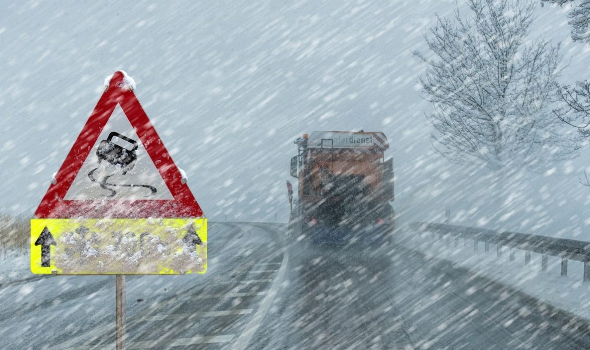 Global recession risks rising – economists.