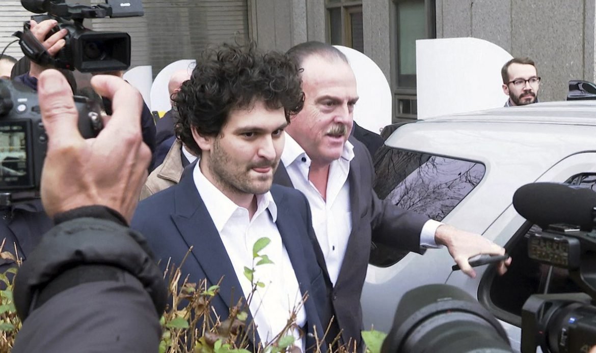 FTX founder released on $250mn bail