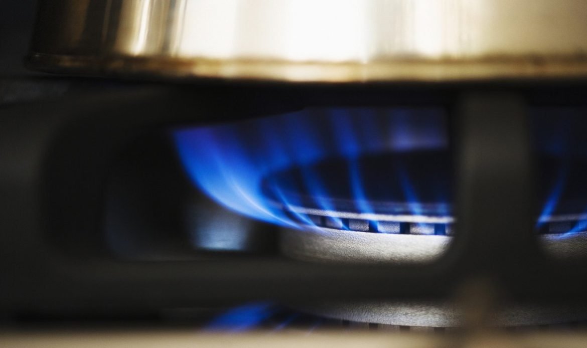 EU gas prices slide to June lows.