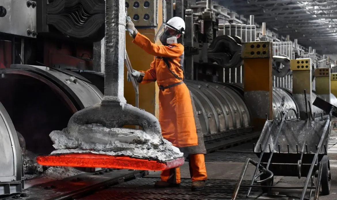 Russia to divert metals away from West.