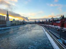 Russian forex reserves keep growing.
