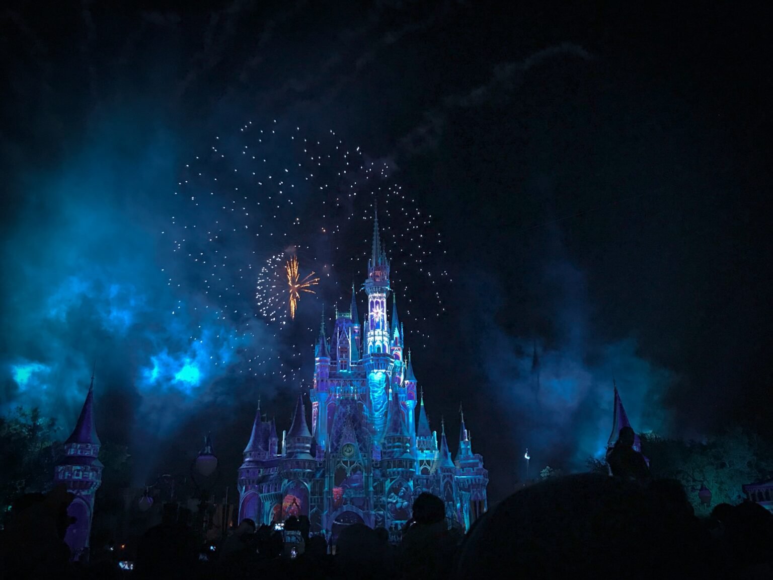 Florida governor ends ‘corporate kingdom’ of Walt Disney World.