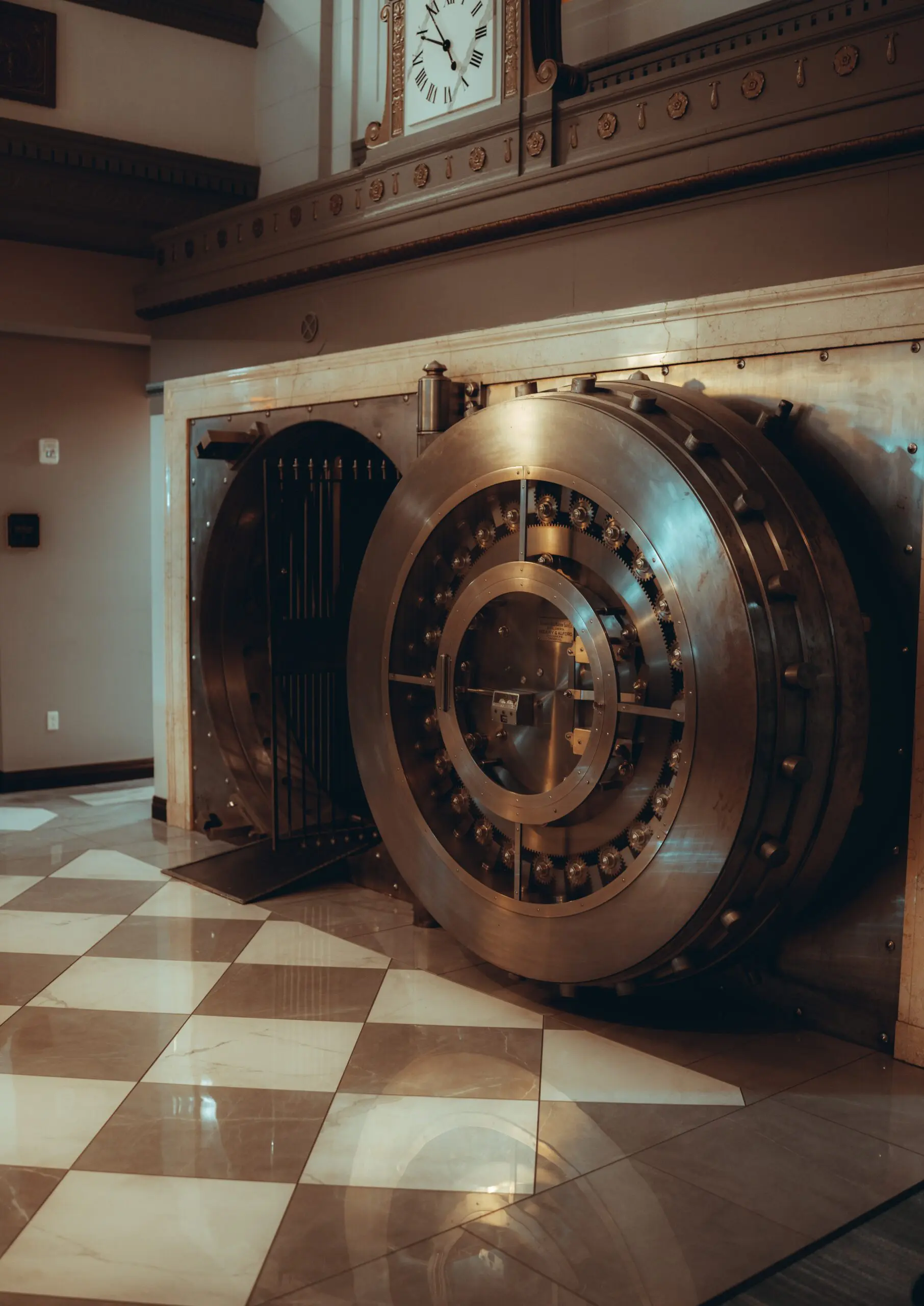 US closes Silicon Valley Bank in biggest collapse since 2008