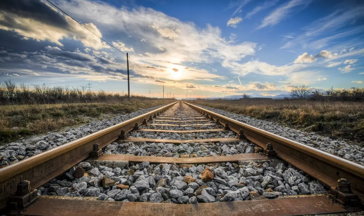 Russia sends first fuel cargo to Iran by rail
