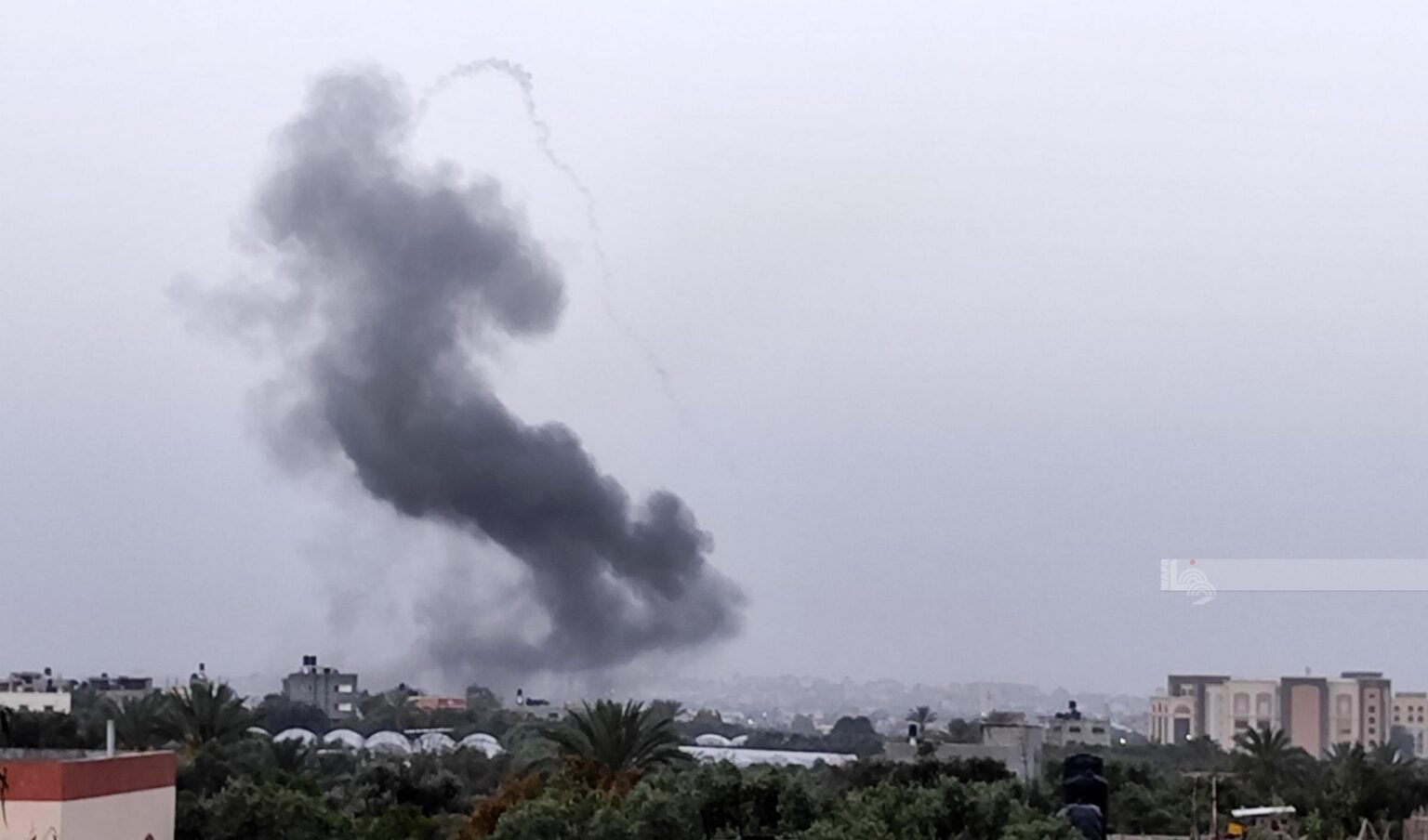 Five sustain injuries as Israeli missiles slam east Beit Hanoun