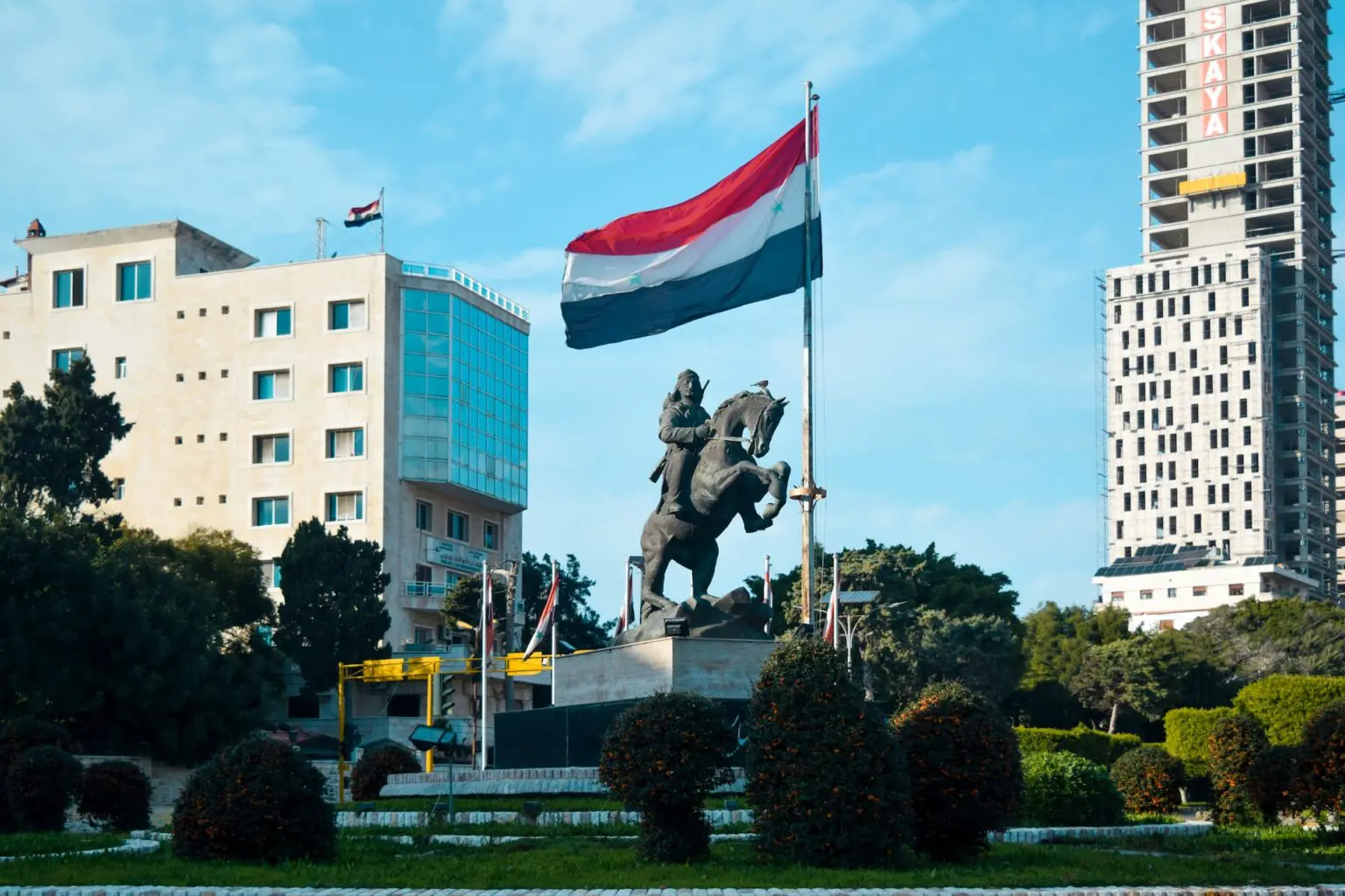 Who will represent Syria in the Petersburg Economic Forum?