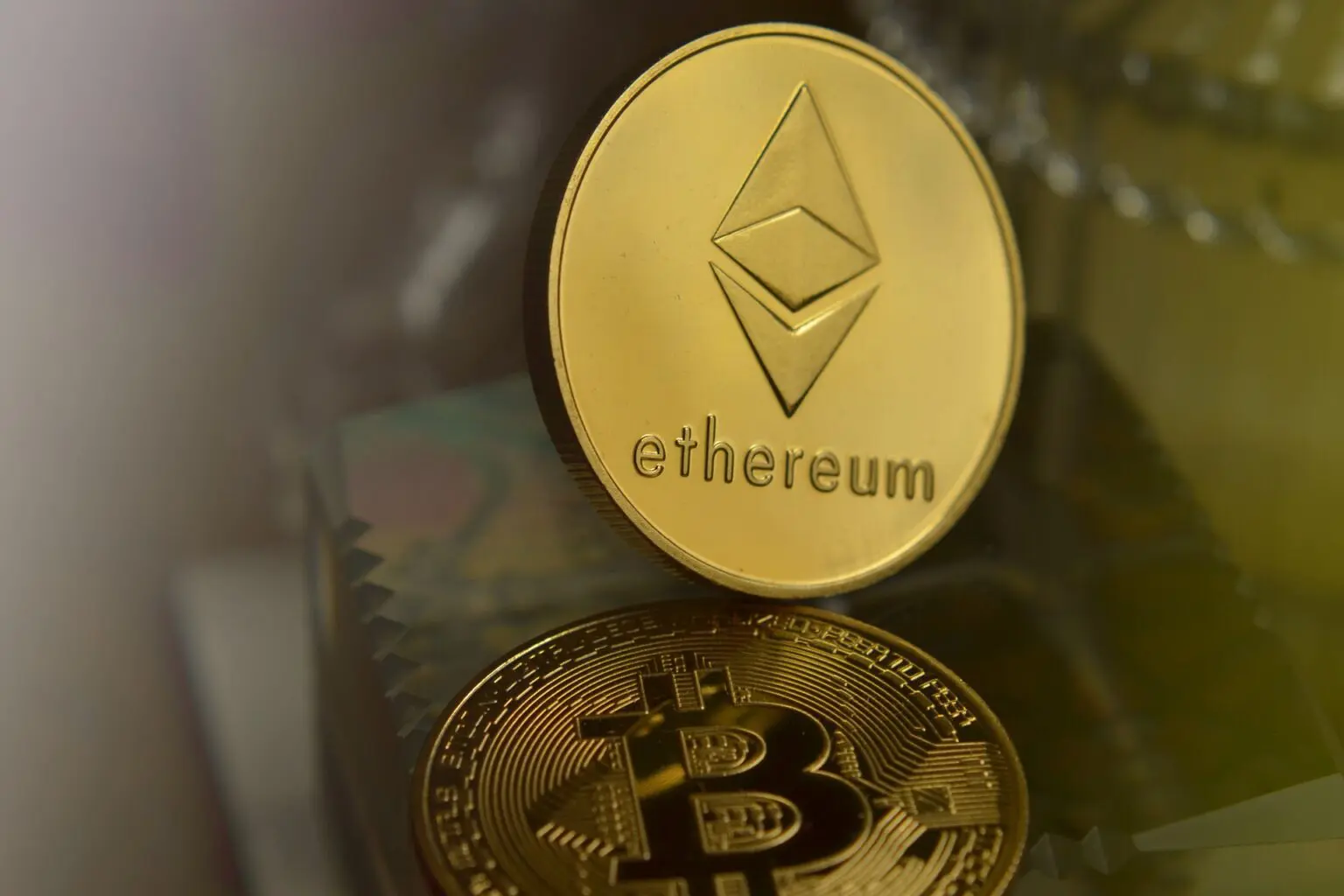 Bitcoin Price & Ethereum Prediction: BTC & ETH Dip by 3% – Anticipating the Week Ahead in Crypto Market
