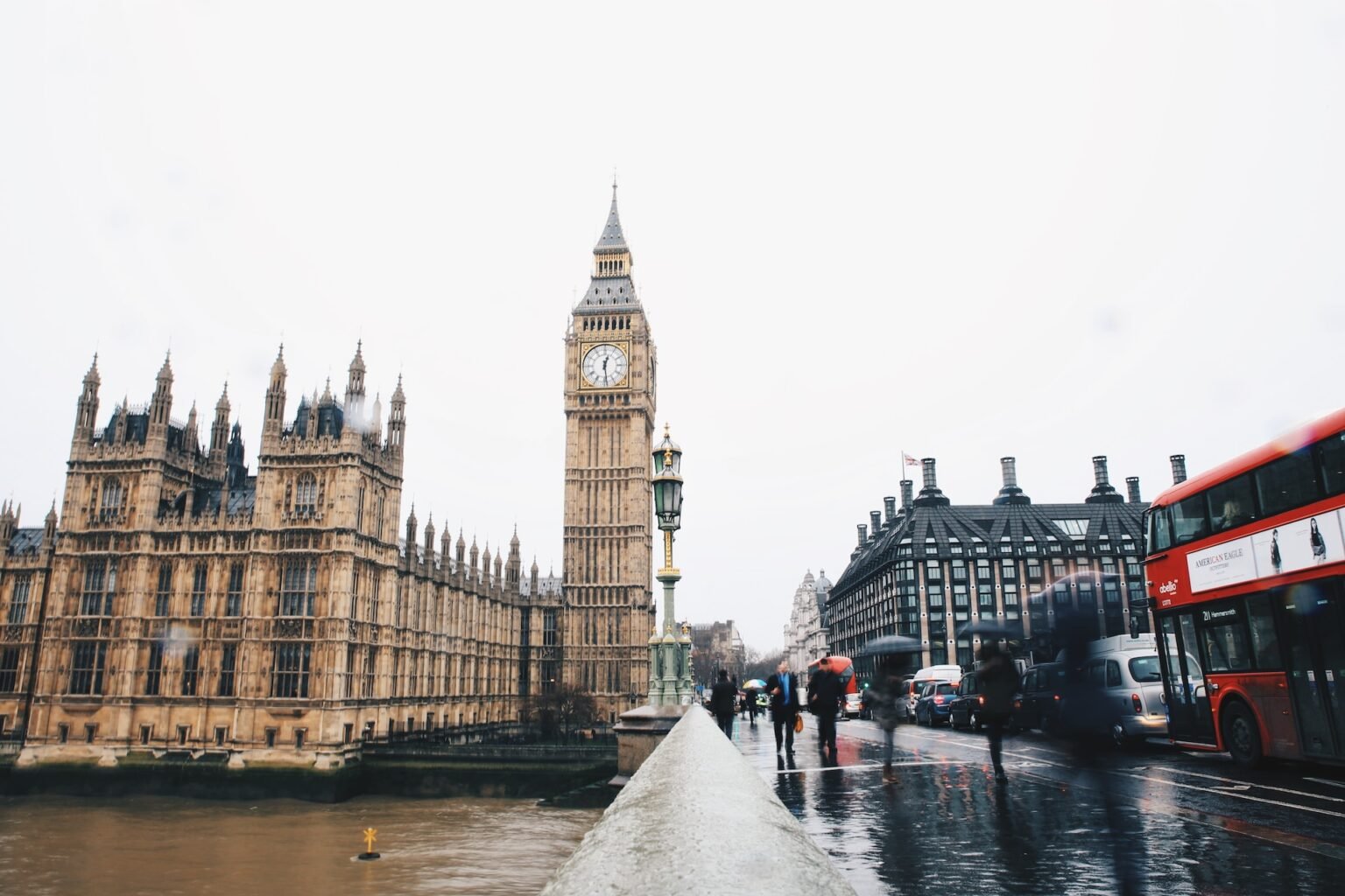 UK inflation remains stubbornly high