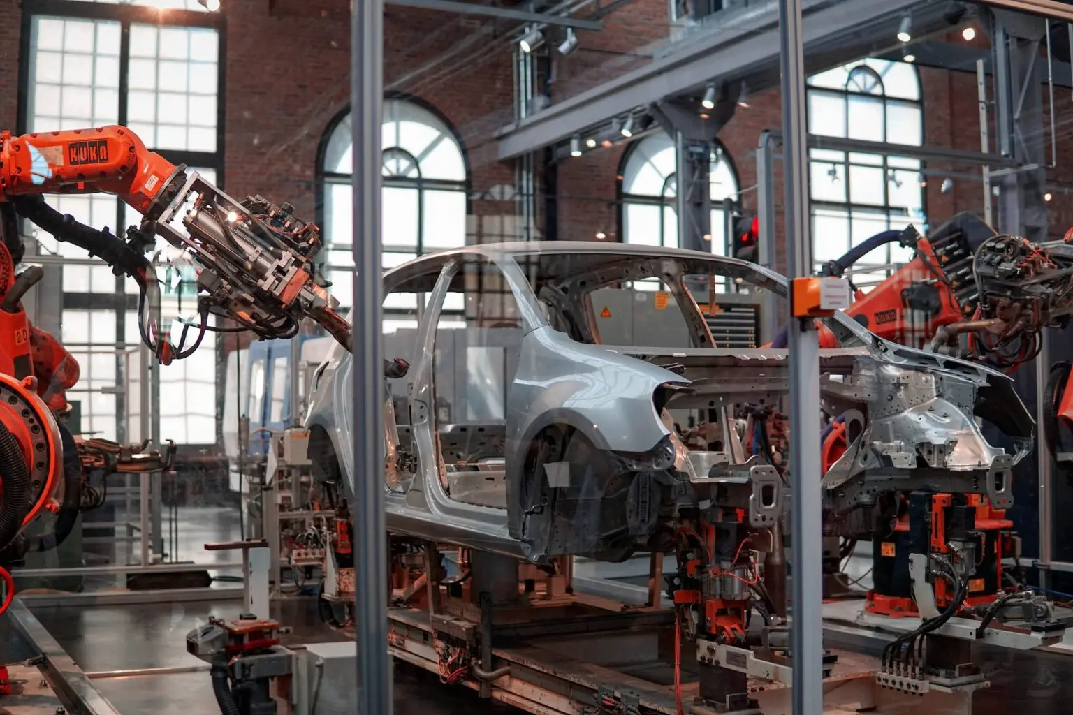 A Gulf country opens new markets for car exports from Iran