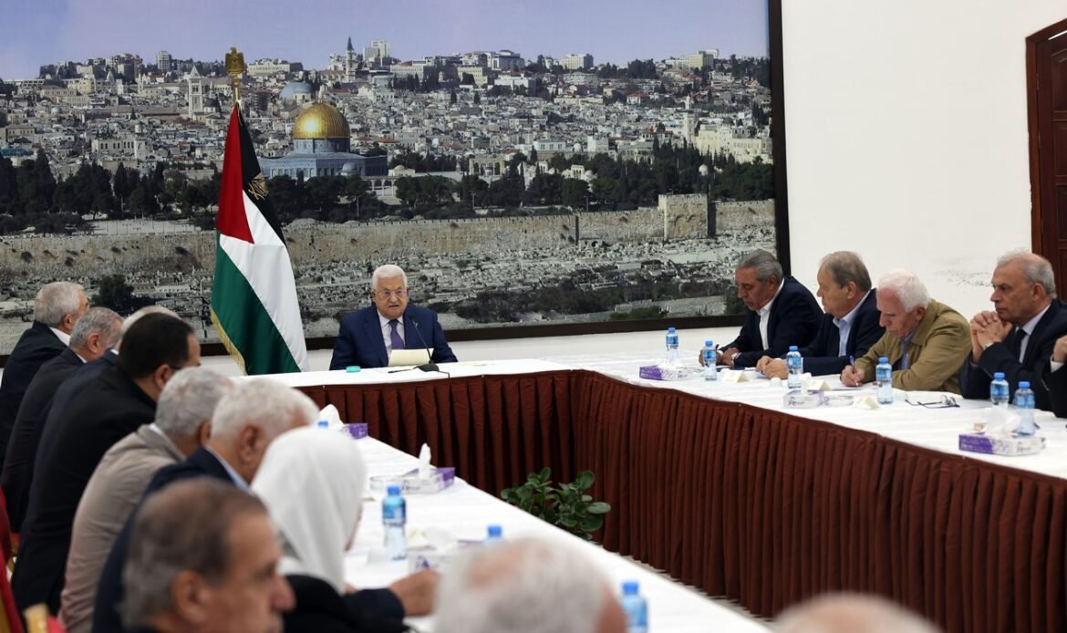 President Abbas calls for international protection for Palestinian people, imposing sanctions on Israel