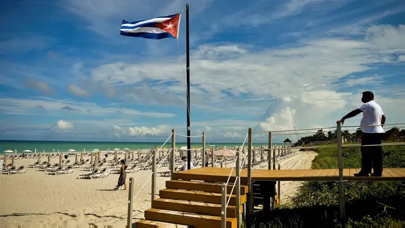 Russian airlines resume flights to Cuba