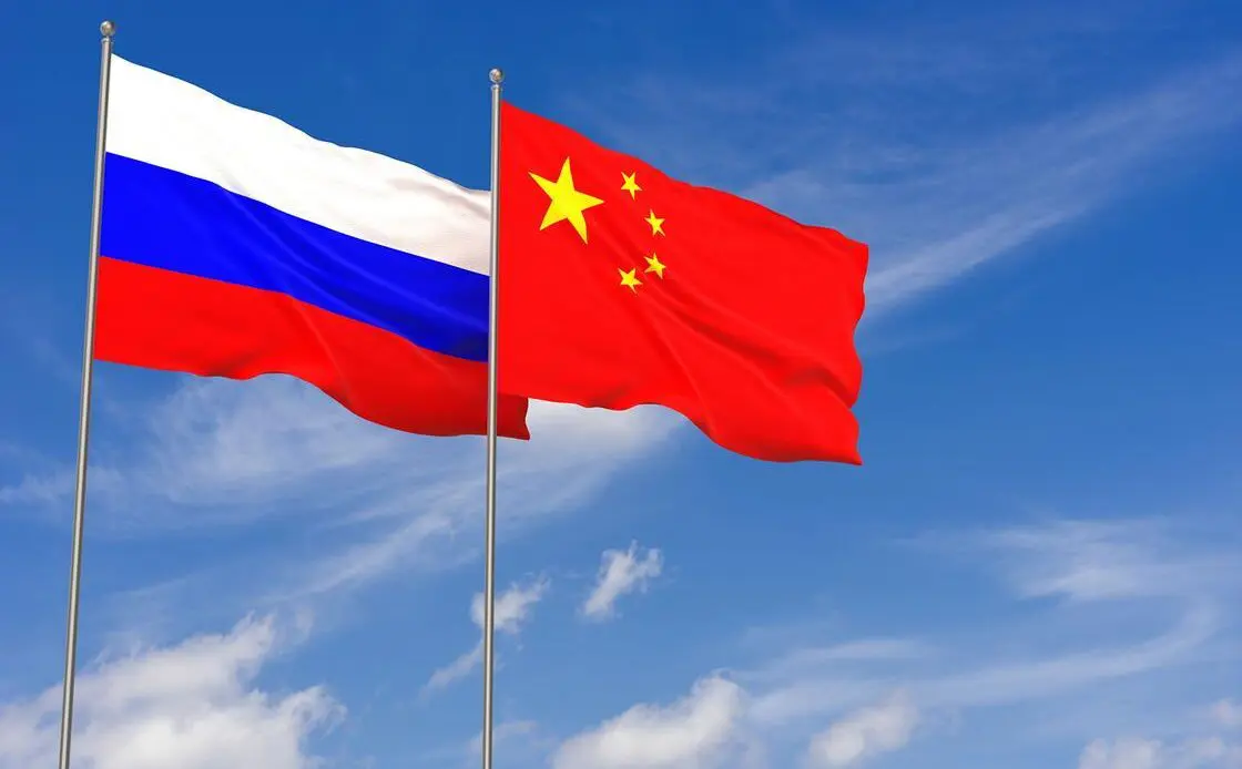 China’s foreign minister notes successful trading, energy cooperation with Russia