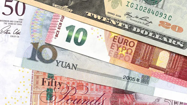 Russian savers prefer yuan to euro and dollar – survey