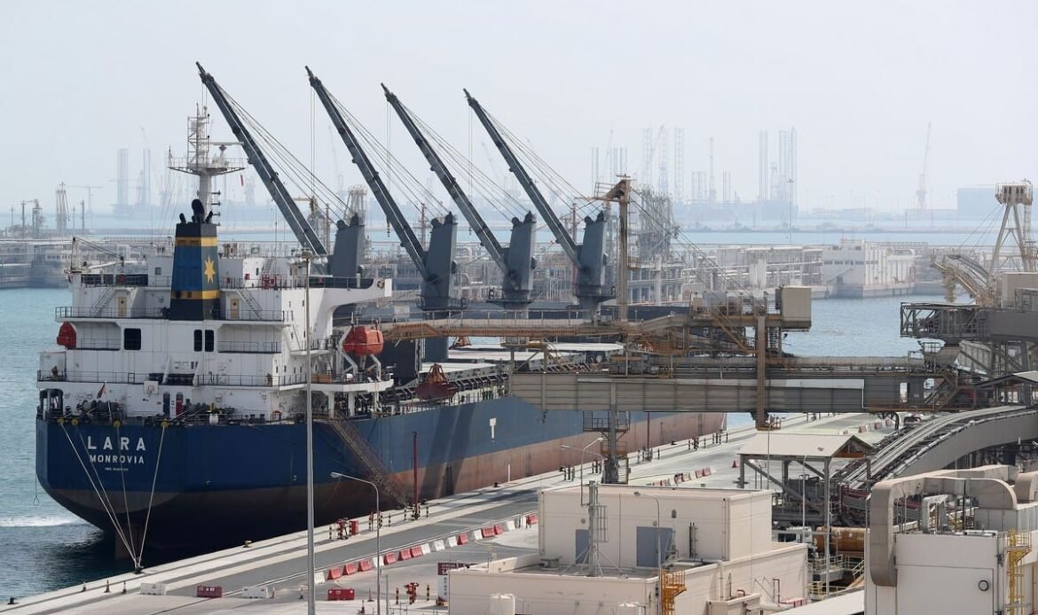 Qatar giant to select contract recipients for $5 billion project