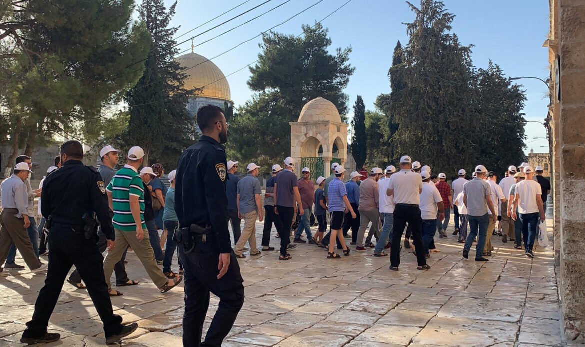 Israeli settlers storm Jerusalem’s Aqsa Mosque__ WAFA