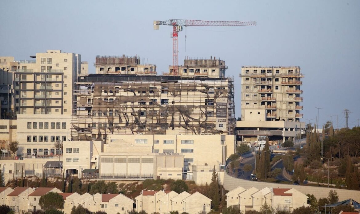 France condemns Israel’s decision for 3,500 colonial housing units
