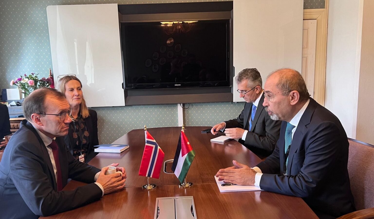 Jordan, Norway foreign ministers talk Gaza ceasefire