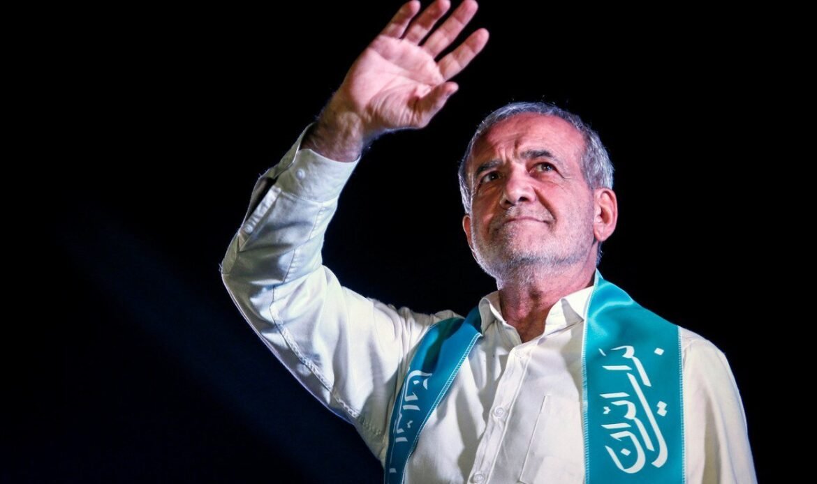 Tehran preparing for Pezeshkian inauguration as dignitaries arrive