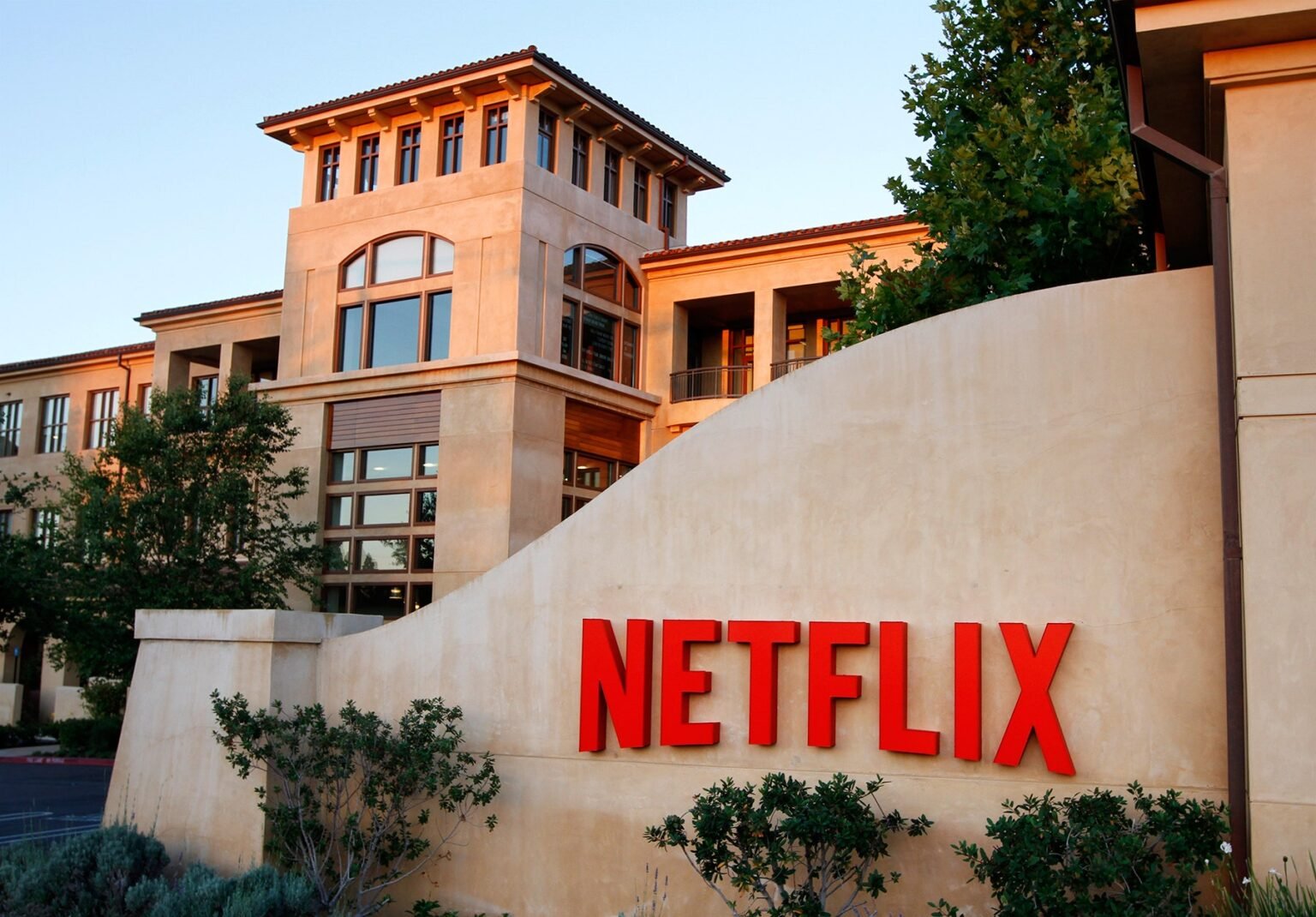 Netflix adds 8 million new subscribers in Q2, ad strategy pays off
