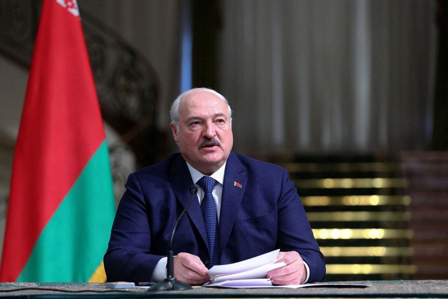 Lukashenko preparing republic’s citizens to his stepping down