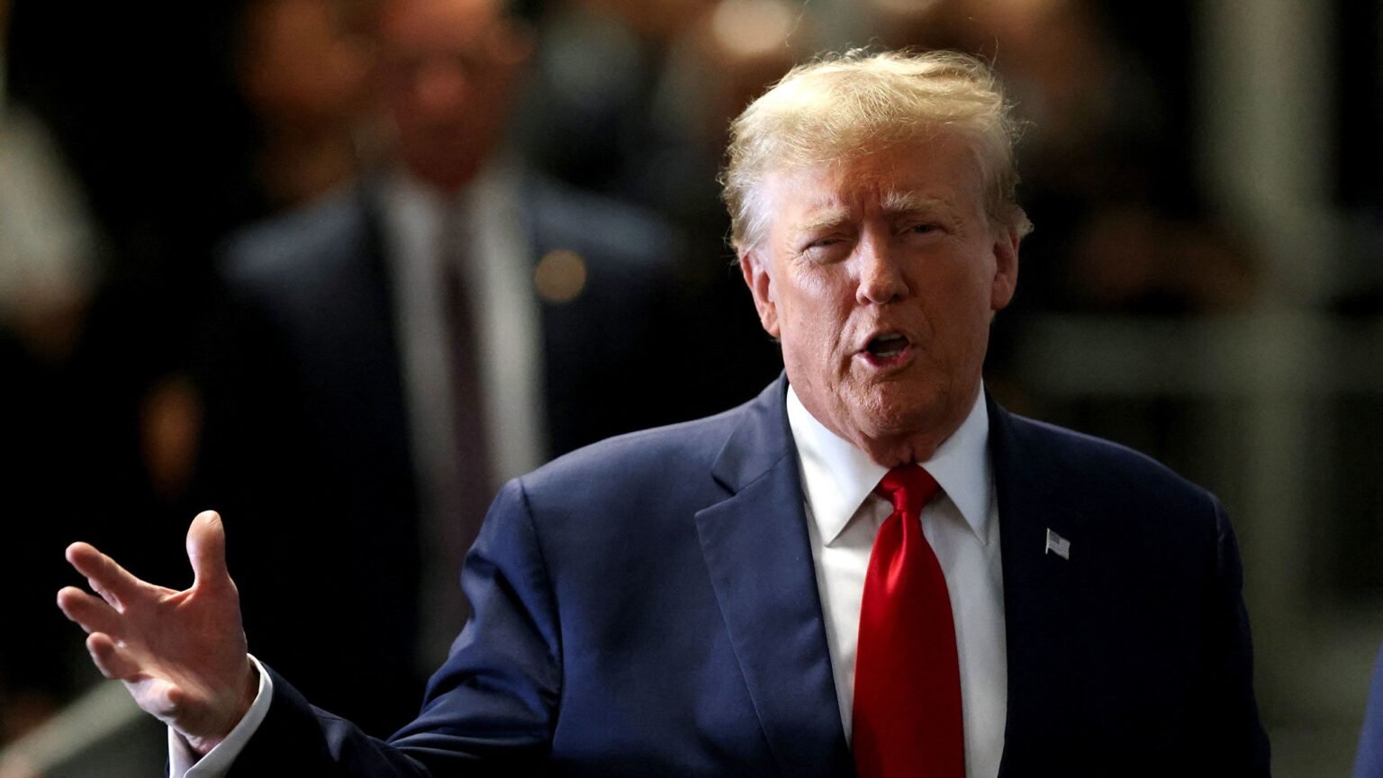 Poll reveals Trump more popular with US voters than Harris