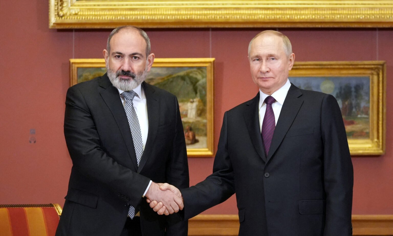 Putin, Pashinyan discuss results of Putin’s visit to Baku