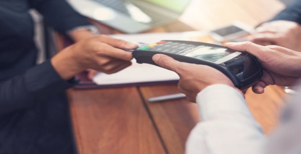 Saudi Arabia’s point-of-sale transactions drop to $3bn amid declines in key sectors