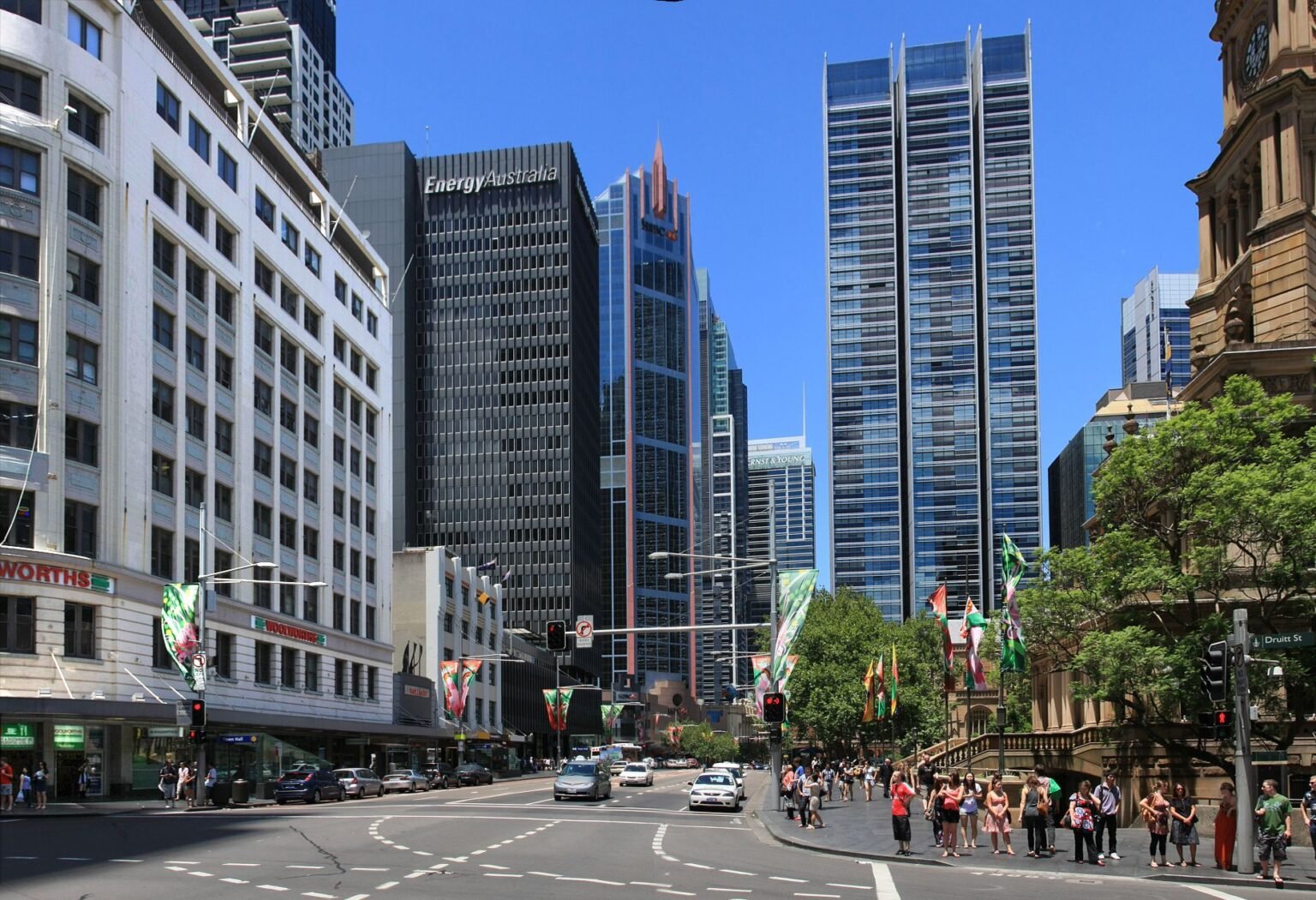 Australians allowed to dodge bosses’ phone calls