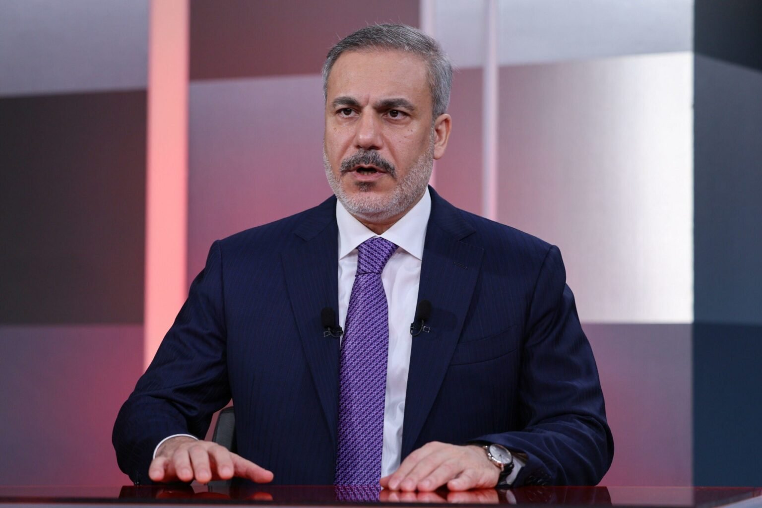 Fidan discusses Al-Aqsa raid with Qatari, Egyptian counterparts