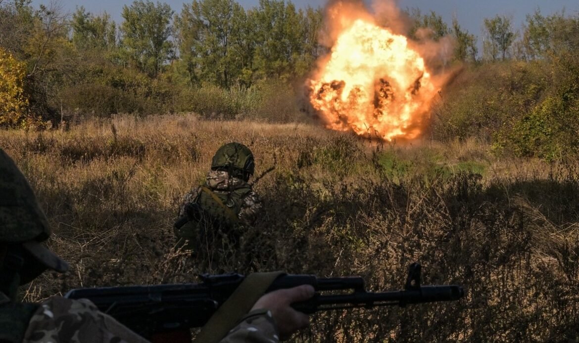Kursk encirclement, Donbass push and drone warfare: The past week in the Ukraine conflict © Sputnik / Yevgeny Biyatov