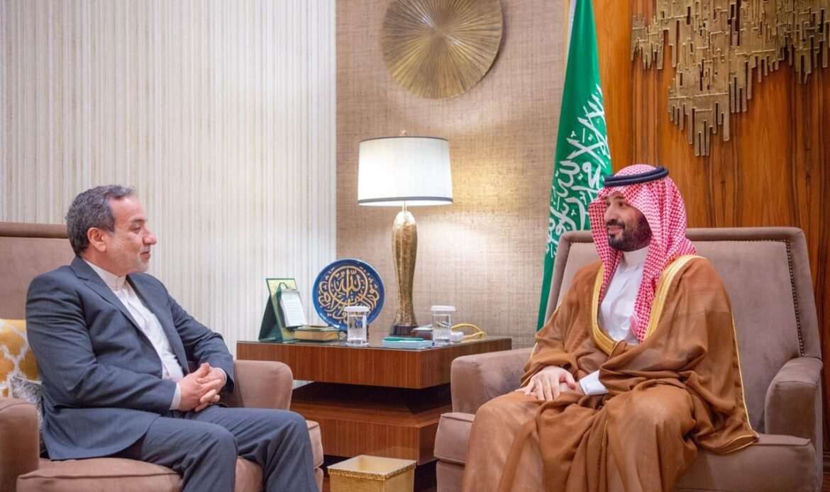 Saudi and Iranian Foreign Ministers Discuss Regional Developments in Riyadh