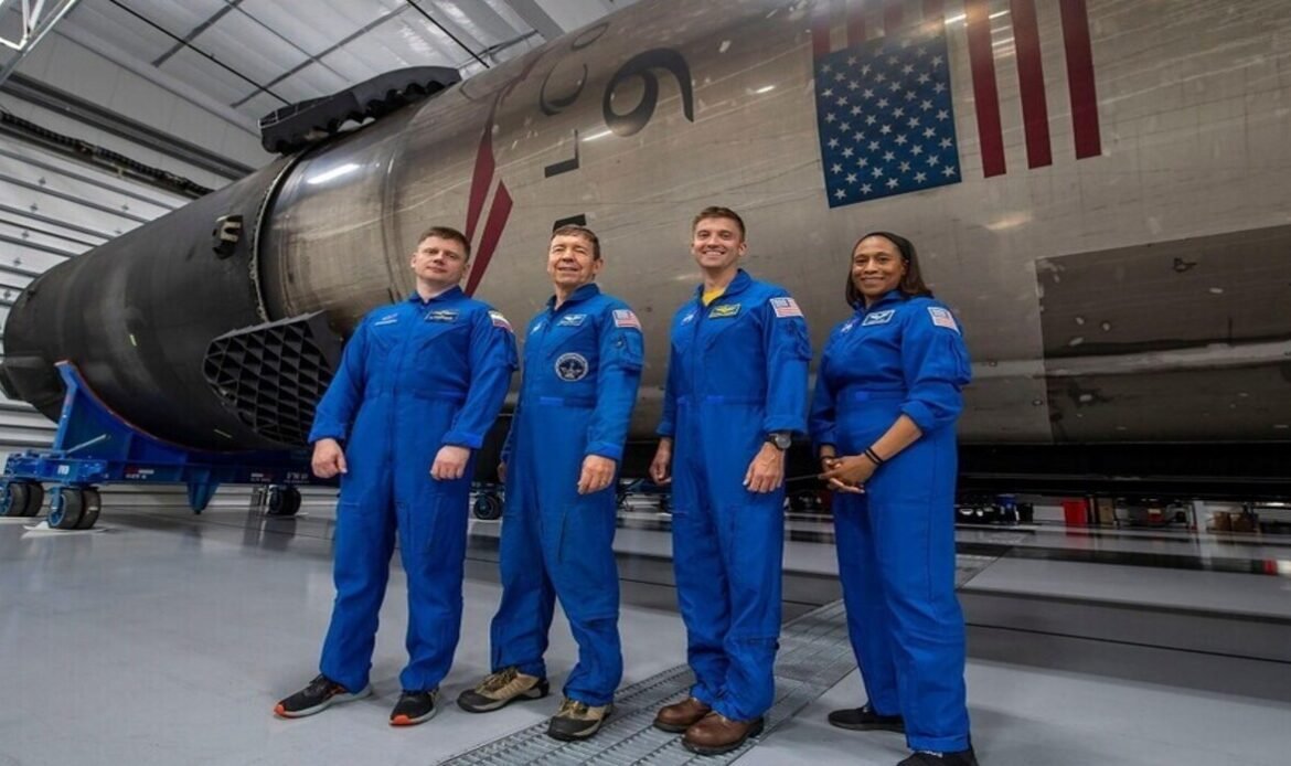 From Space to Hospital! Mystery Surrounds the Condition of Four Astronauts After Returning to Earth