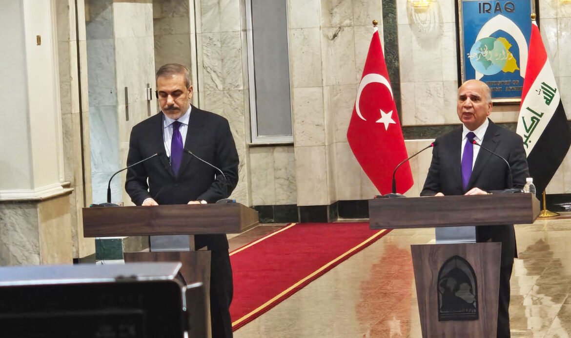 Iraqi and Turkish Foreign Ministers Discuss Regional Issues and Damascus