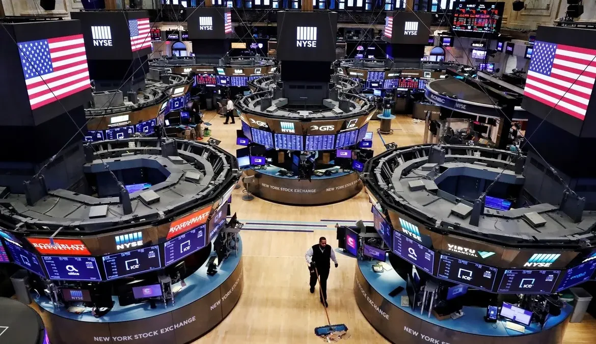Massive Wall Street Losses Due to Tech Stock Decline Massive Wall Street Losses Due to Tech Stock Decline
