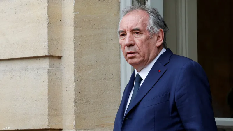 France Grants Algeria a "Deadline" for Agreements