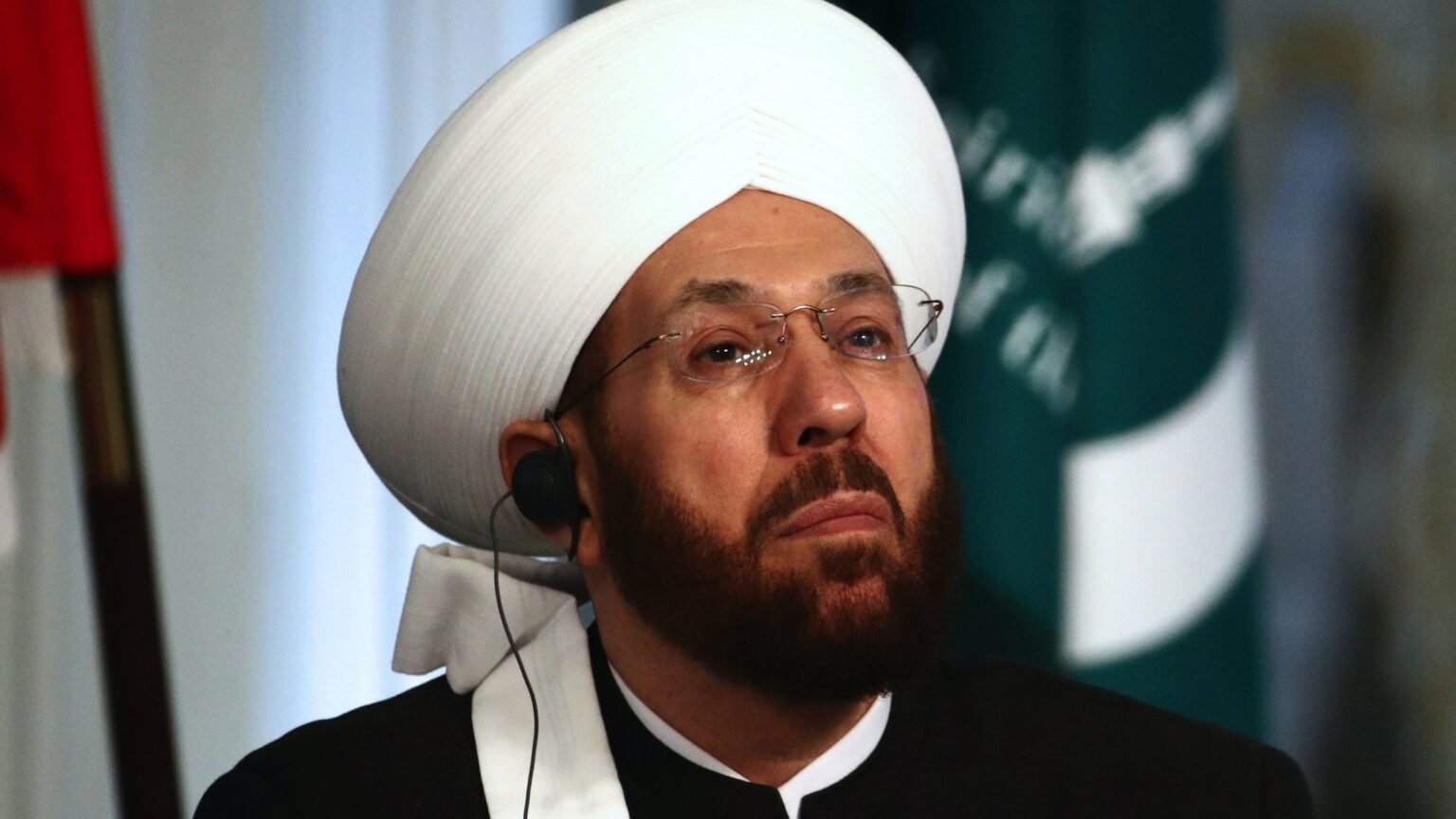 Former Syrian Grand Mufti’s Arrest Sparks Controversy and Questions Former Syrian Grand Mufti’s Arrest Sparks Controversy and Questions