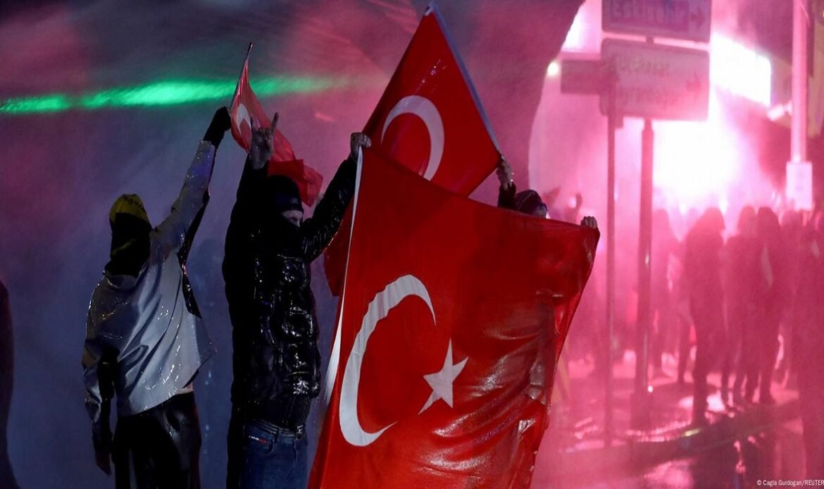 Turkey’s Unrest Escalates: Protests Persist and Journalists Detained Turkey’s Unrest Escalates Protests Persist and Journalists Detained